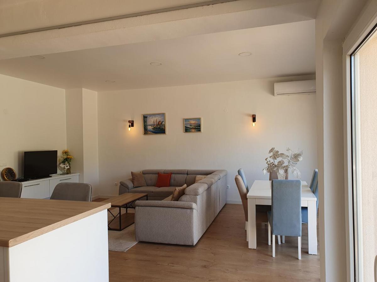 Apartment Faraon Free Private Parking Μόσταρ Εξωτερικό φωτογραφία