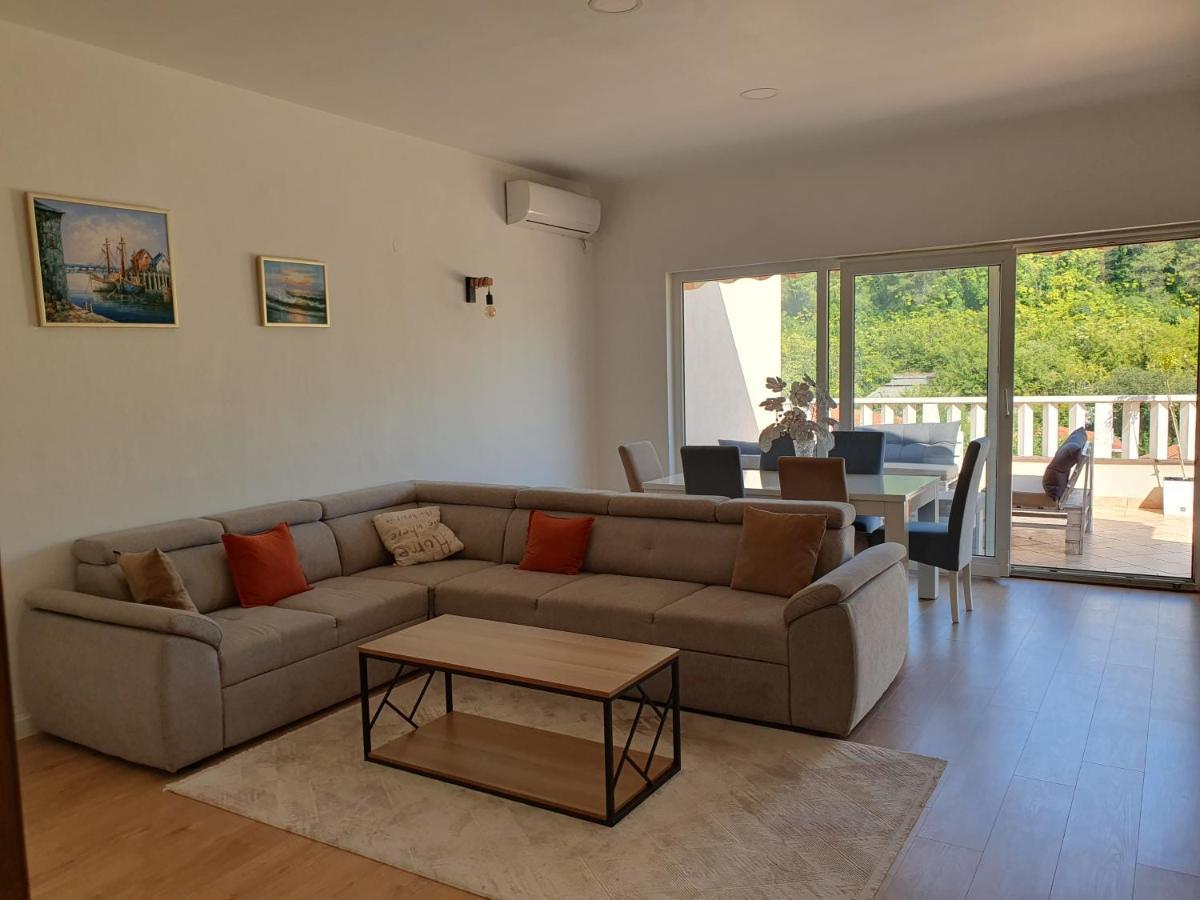 Apartment Faraon Free Private Parking Μόσταρ Εξωτερικό φωτογραφία